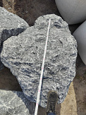 фото ГЛЫБЫ и СКАЛЬНИК (ландшафтный крупный диабаз, змеевик, гранит, яшма, кварц, песчаник)  купить в Евпатории